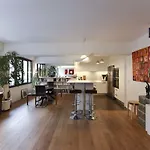 Veeve - Family Apartment Near Montparnasse